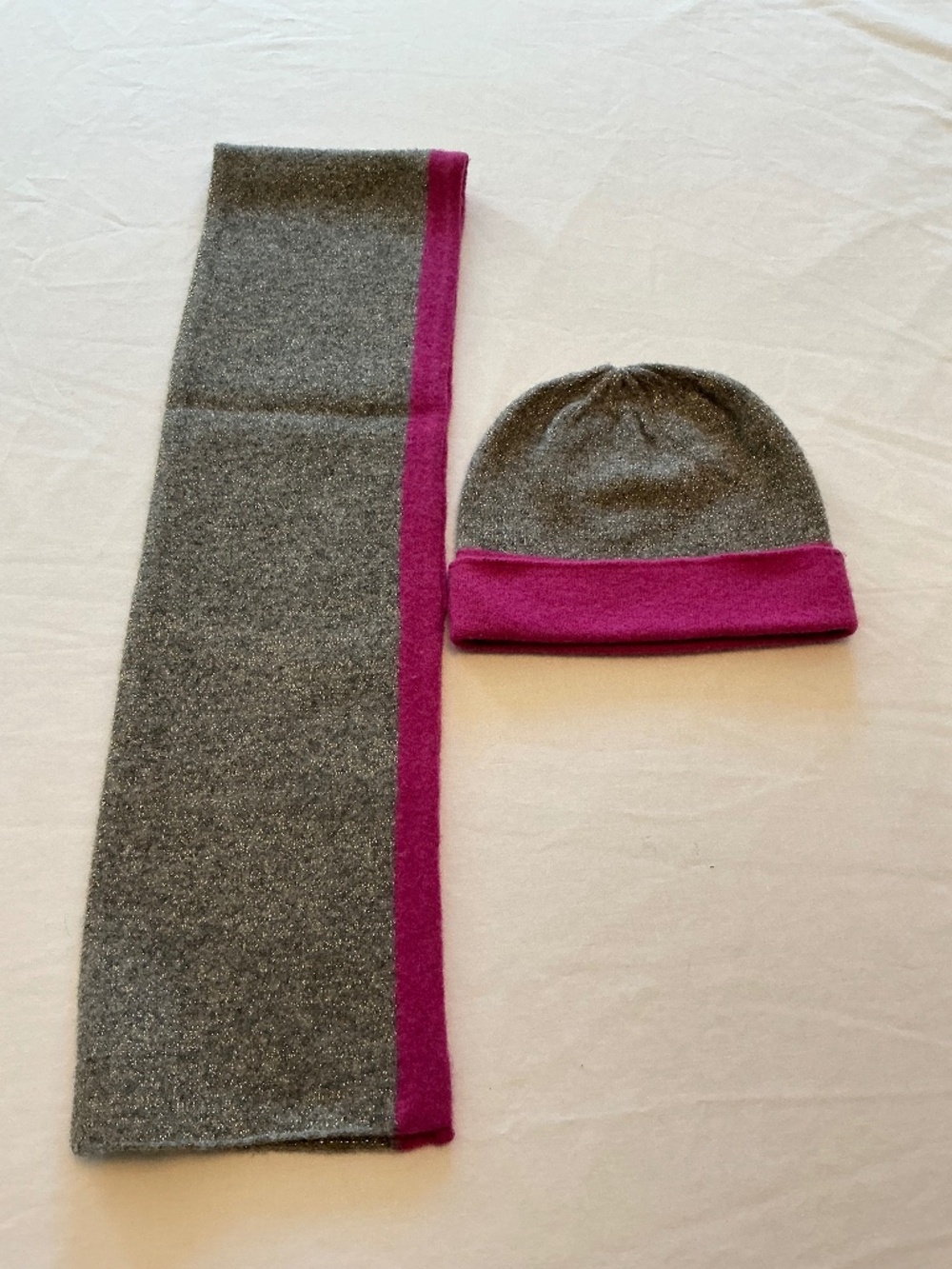 Lambswool Knit Matching Scarf & Beanie Hat Set Gray & Fuchsia Pink